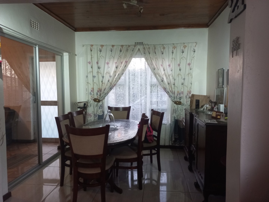 3 Bedroom Property for Sale in Austinville Western Cape